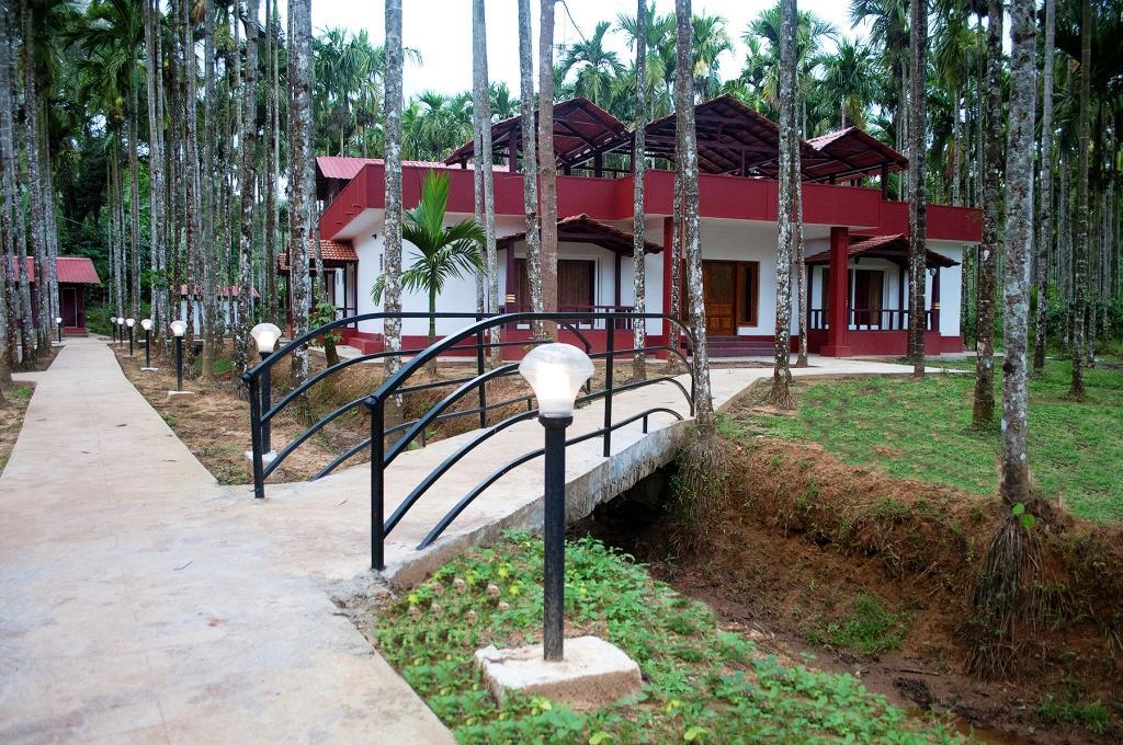 La Flora Prakruth Resort Coorg Madikeri Exterior photo
