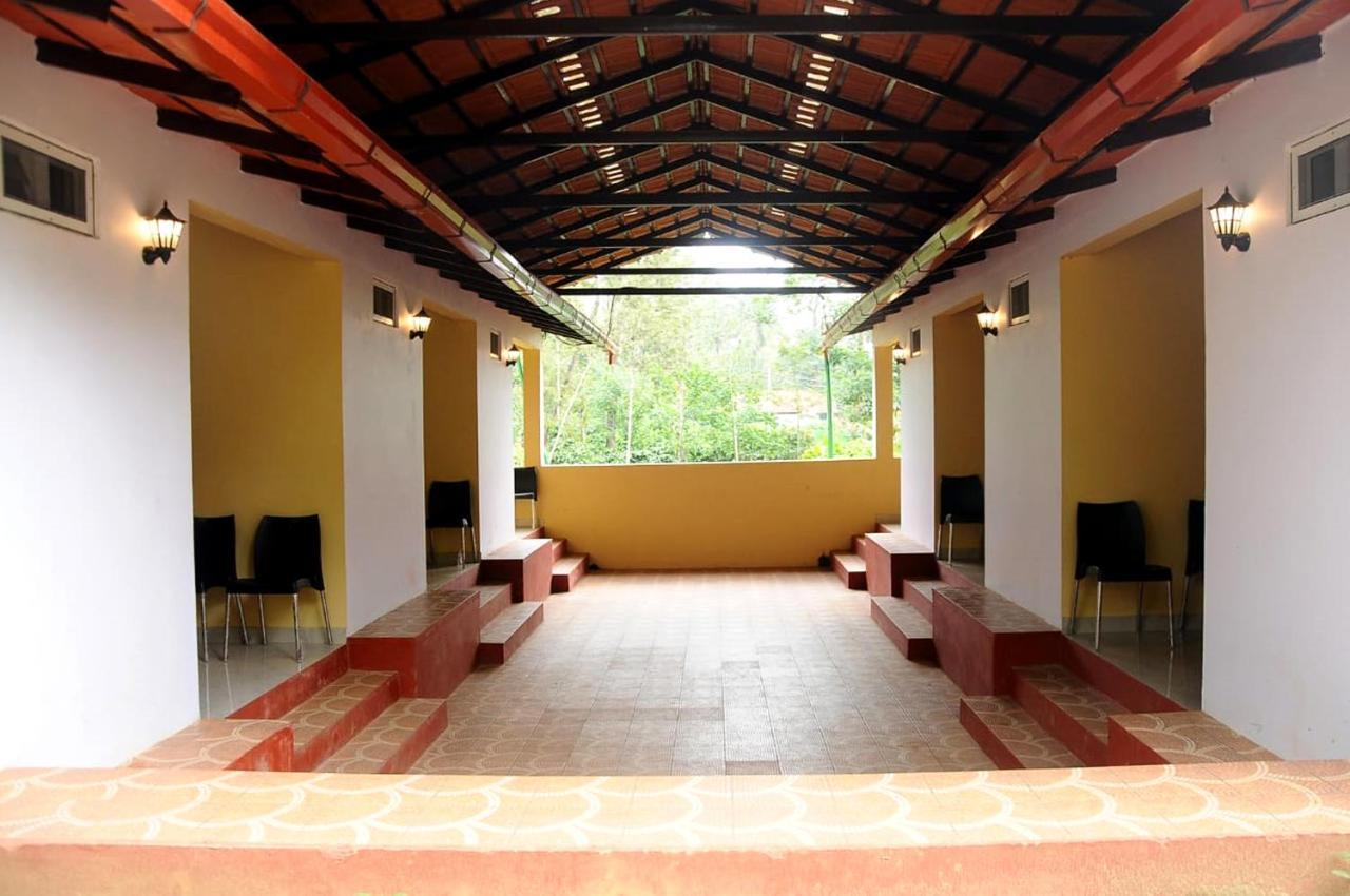 La Flora Prakruth Resort Coorg Madikeri Exterior photo